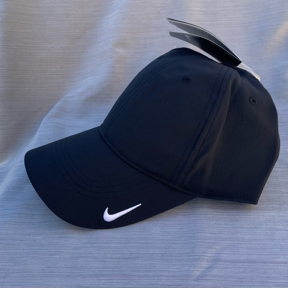 NWT Bundle Of 2🧢NIKE